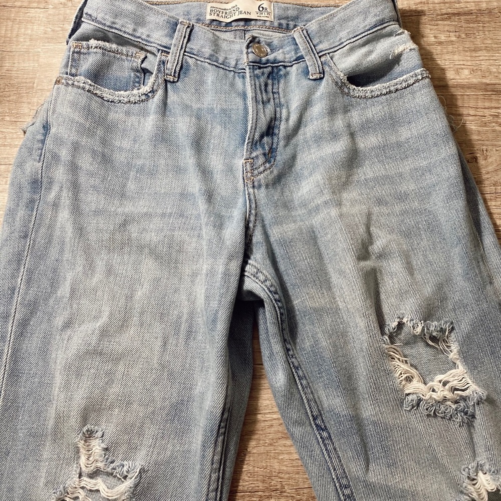 abercrombrie & fitch distressed bf jeans